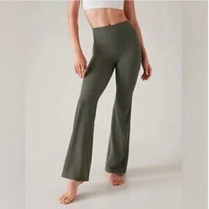 Athleta ELATION Flare Pant - Hematite Grey - M Tall